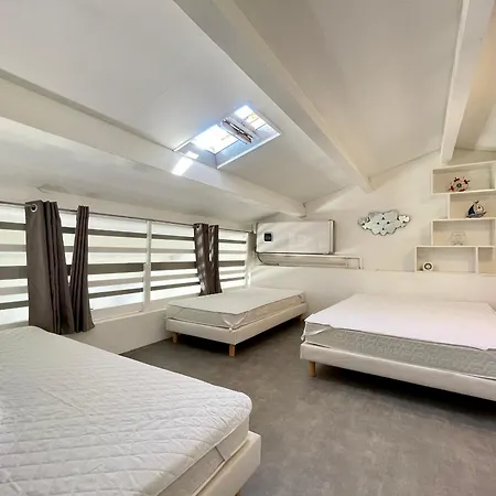 Climatise Pour 6 Personnes Avec Vue Sur Canal Et Parking A - Fr-1-338-533
