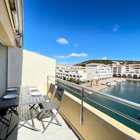 Climatise Pour 6 Personnes Avec Vue Sur Canal Et Parking A - Fr-1-338-533